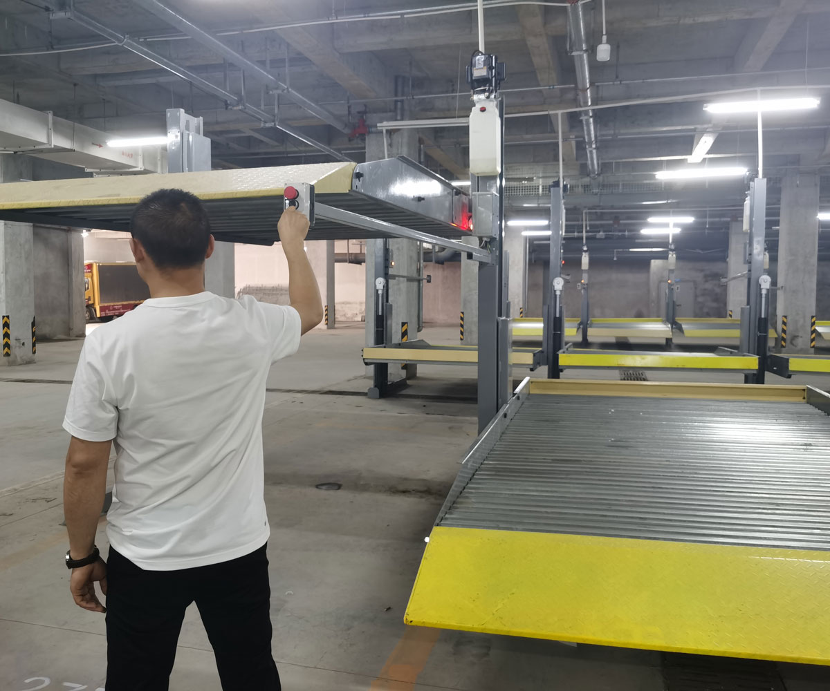 汶川4柱機械立體停車設備改造