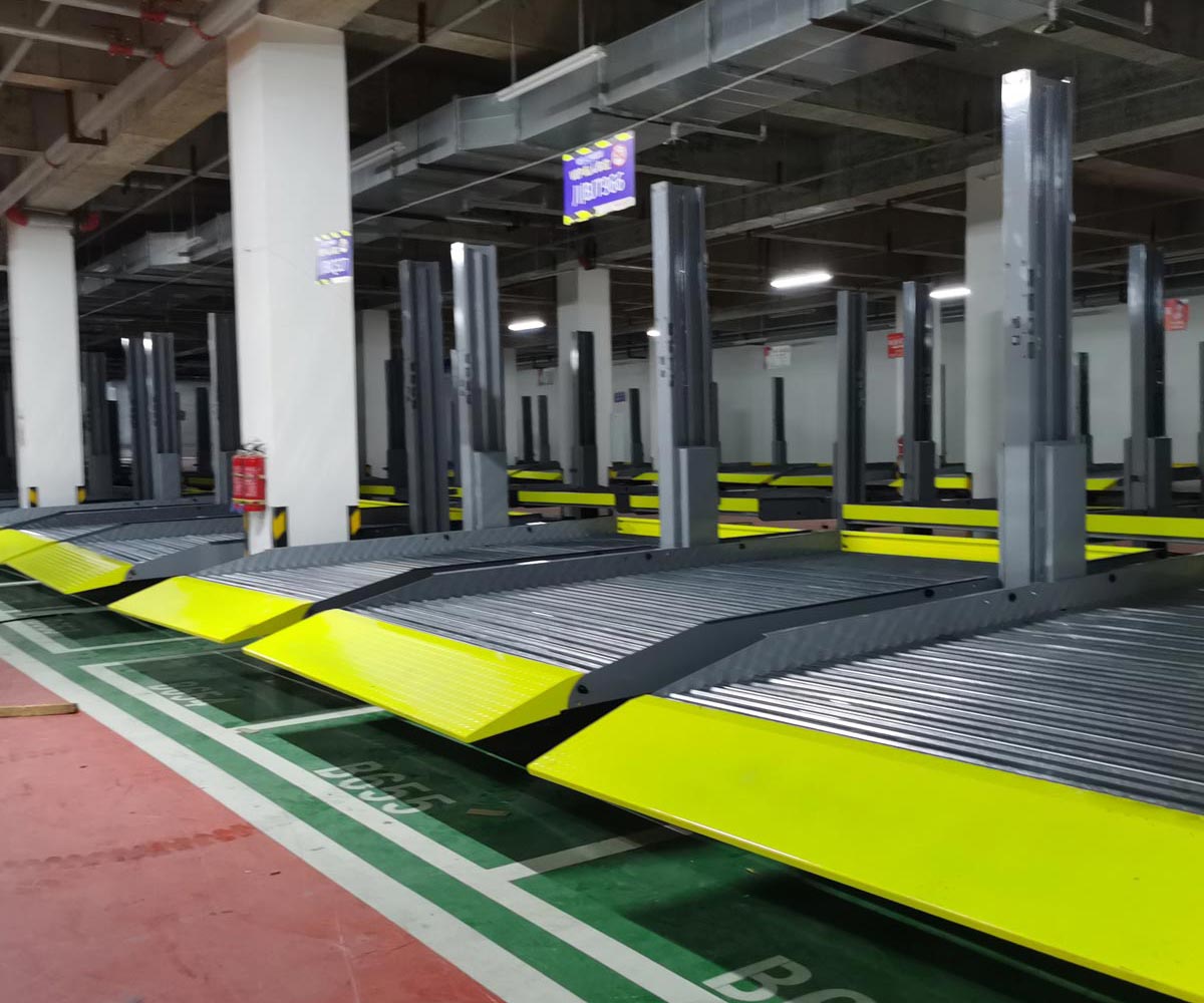湄潭三層升降橫移式立體停車設備回收